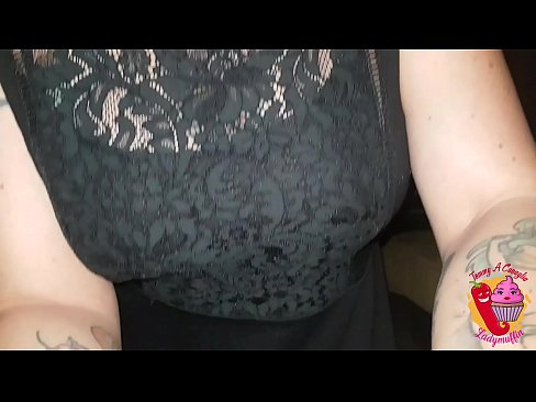 ❤️ Usisi wokutholwa oyi-slutty umnikeza i-blowjob neSpanishi kithi ﹏