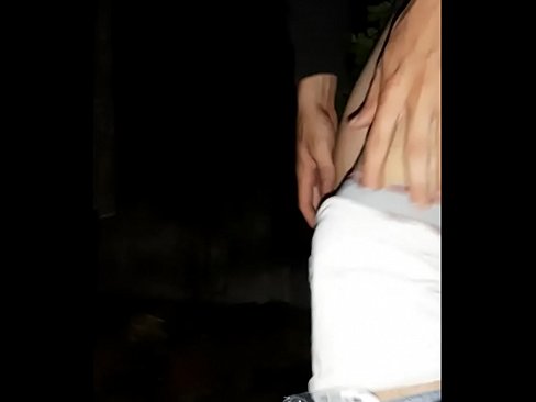 ❤️ Umakhelwane wami ugxumele odongeni lwami lokuvalelwa ngedwa kithi  ﹏